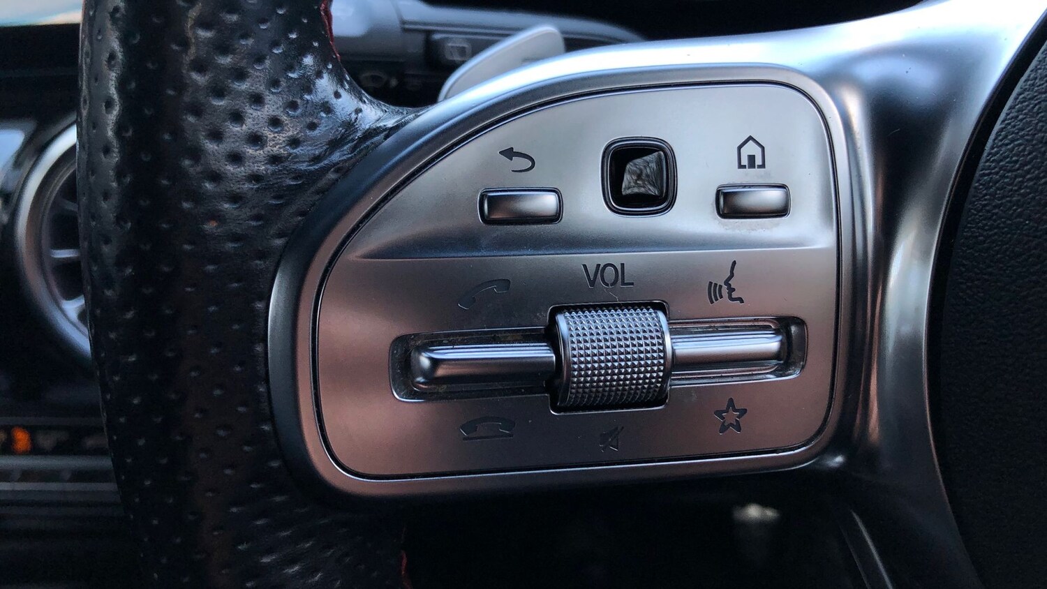 Used Mercedes-Benz EQA 2021 for sale - 76951489: Photo 19