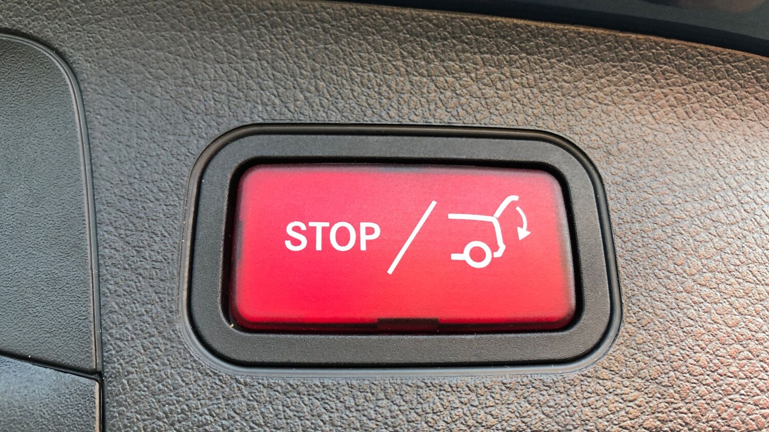 Used Mercedes-Benz EQA 2021 for sale - 76951489: Photo 21