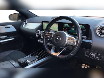 Used Mercedes-Benz EQA 2021 for sale - 76951489: Photo