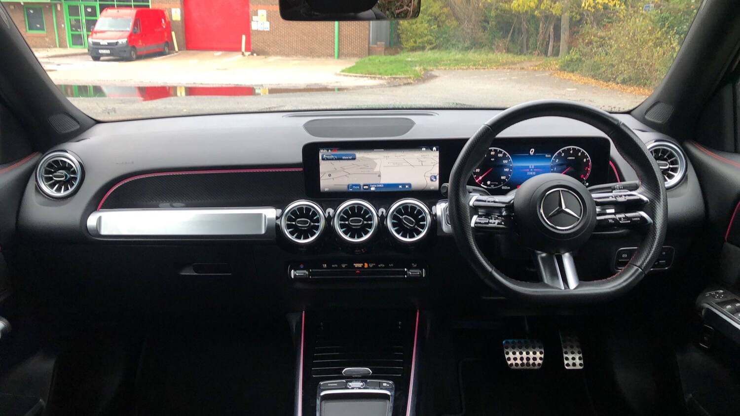 Used Mercedes-Benz GLB 2024 for sale - 76413504: Photo 18