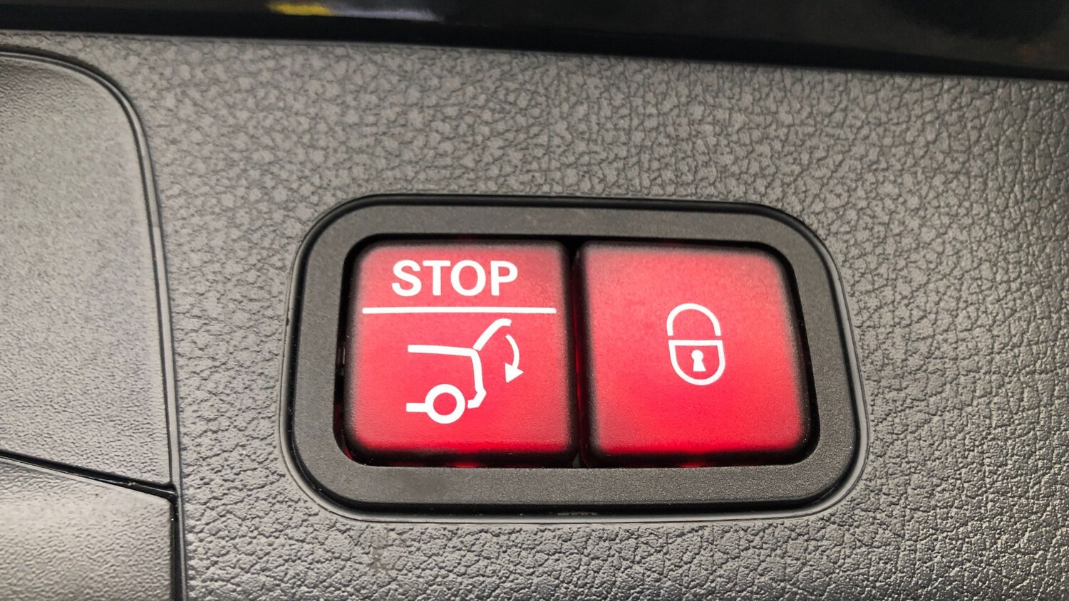 Used Mercedes-Benz GLB 2024 for sale - 76413504: Photo 21