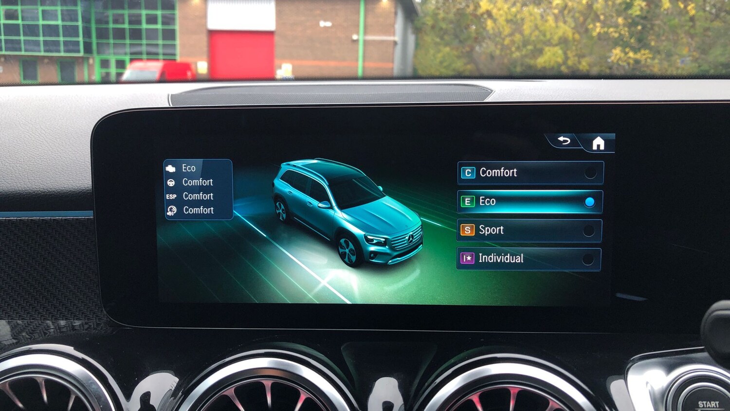 Used Mercedes-Benz GLB 2024 for sale - 76413504: Photo 25