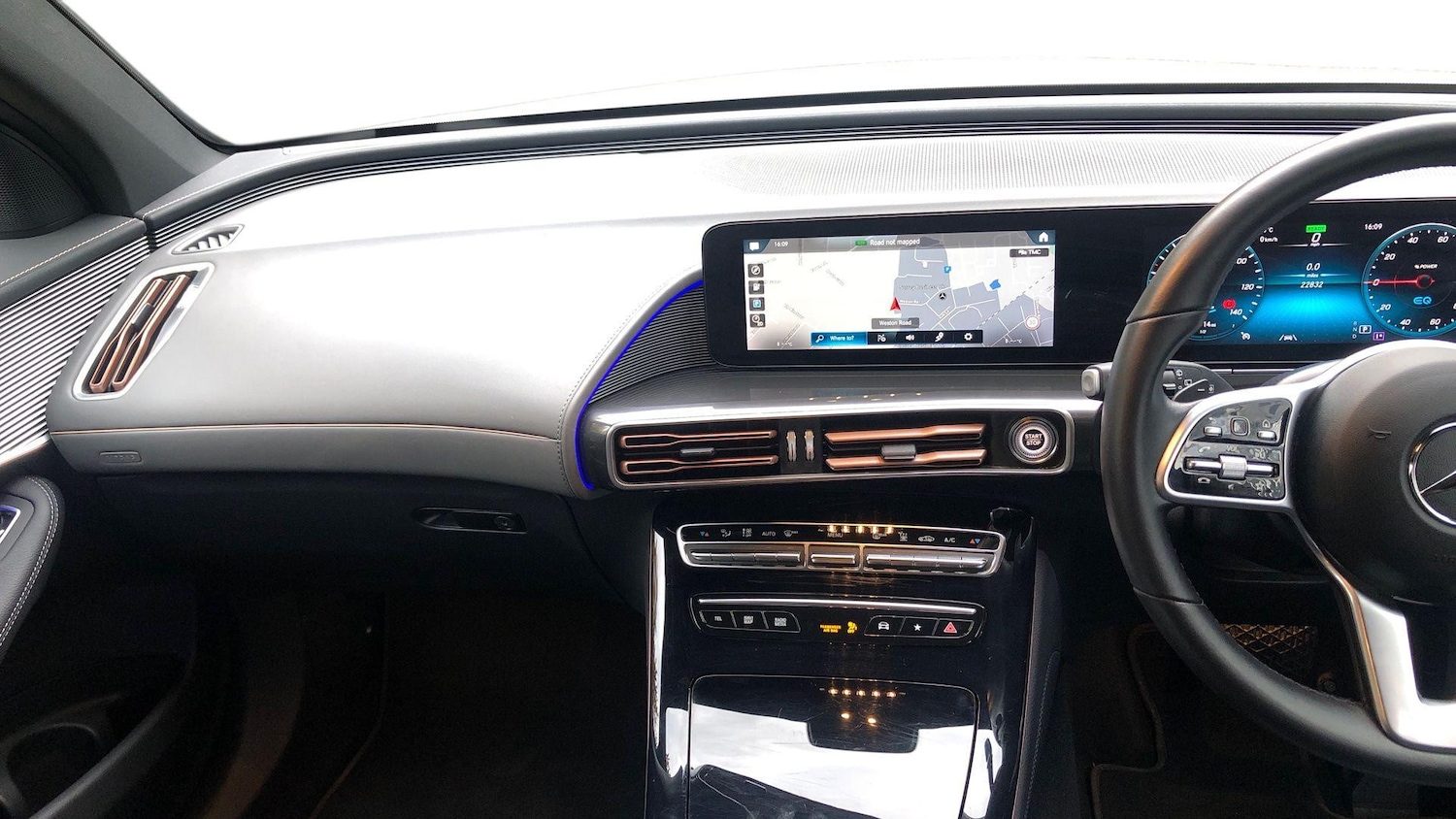 Used Mercedes-Benz EQC 2021 for sale - 76413517: Photo 10