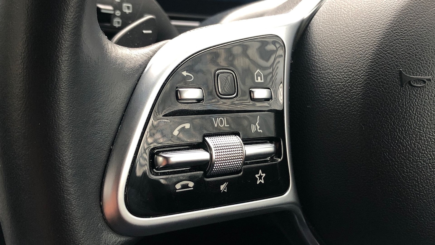 Used Mercedes-Benz EQC 2021 for sale - 76413517: Photo 19