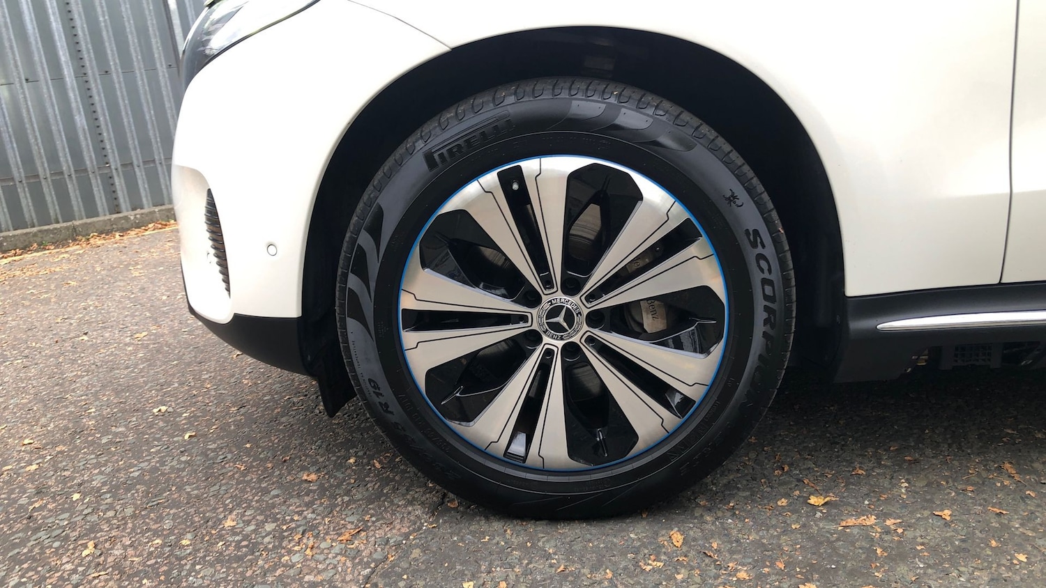 Used Mercedes-Benz EQC 2021 for sale - 76413517: Photo 5