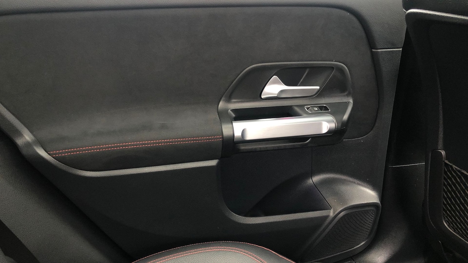 Used Mercedes-Benz GLB 2022 for sale - 76919844: Photo 23