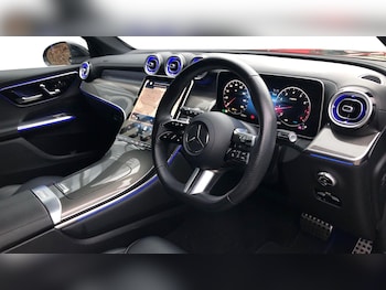 Used Mercedes-Benz GLC 2024 for sale - 76951503: Photo