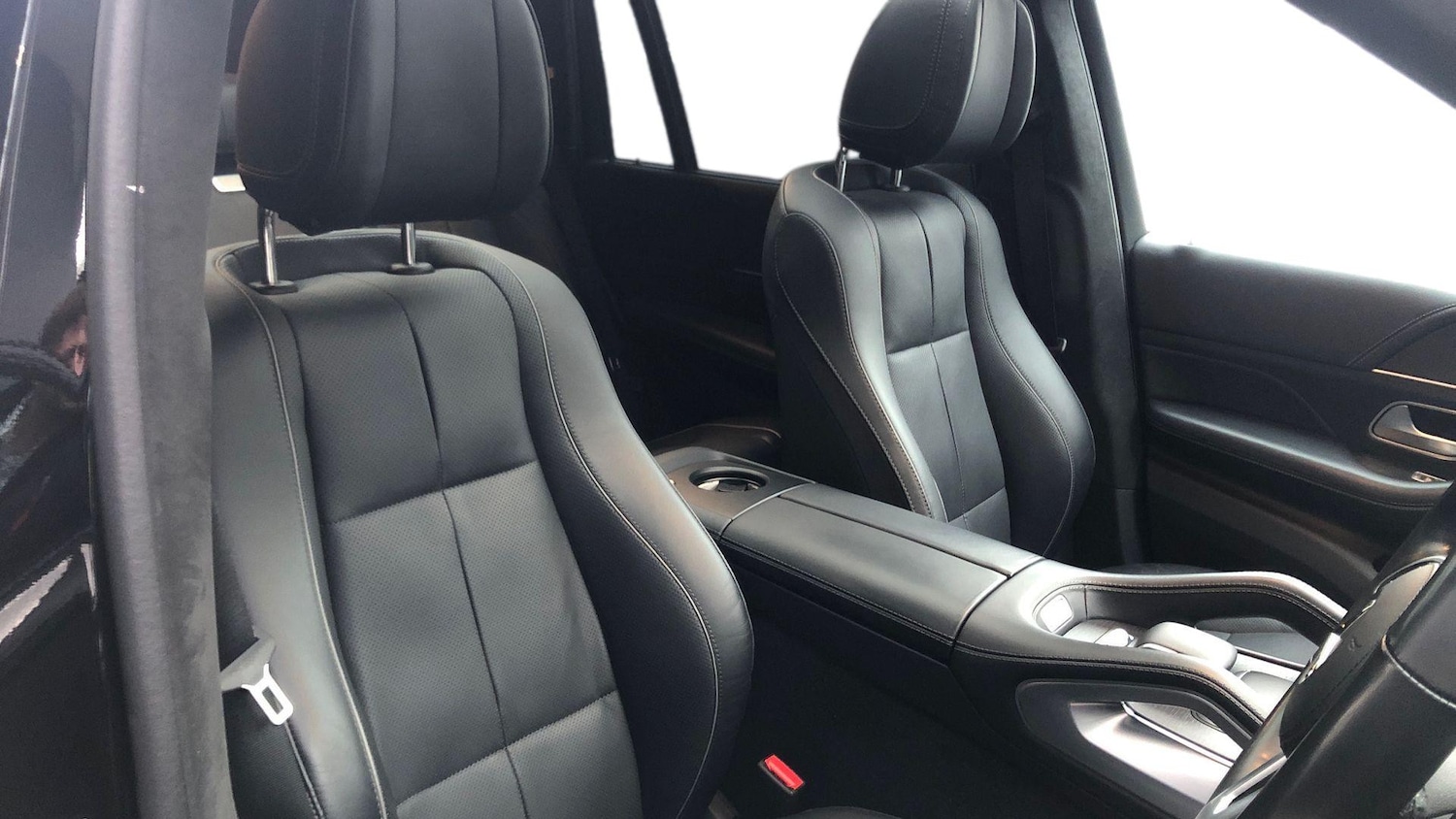 Used Mercedes-Benz GLS 2023 for sale - 77152433: Photo 11