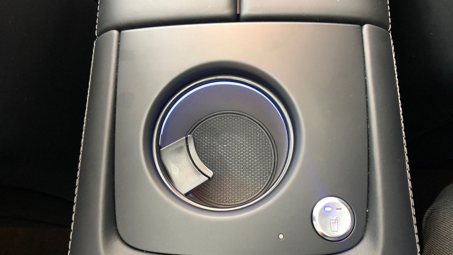 Used Mercedes-Benz GLS 2023 for sale - 77152433: Photo 32