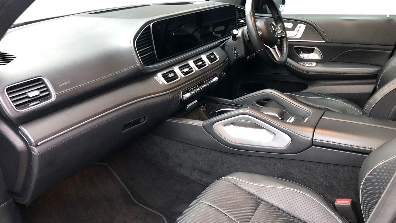 Used Mercedes-Benz GLS 2023 for sale - 77152433: Photo 8