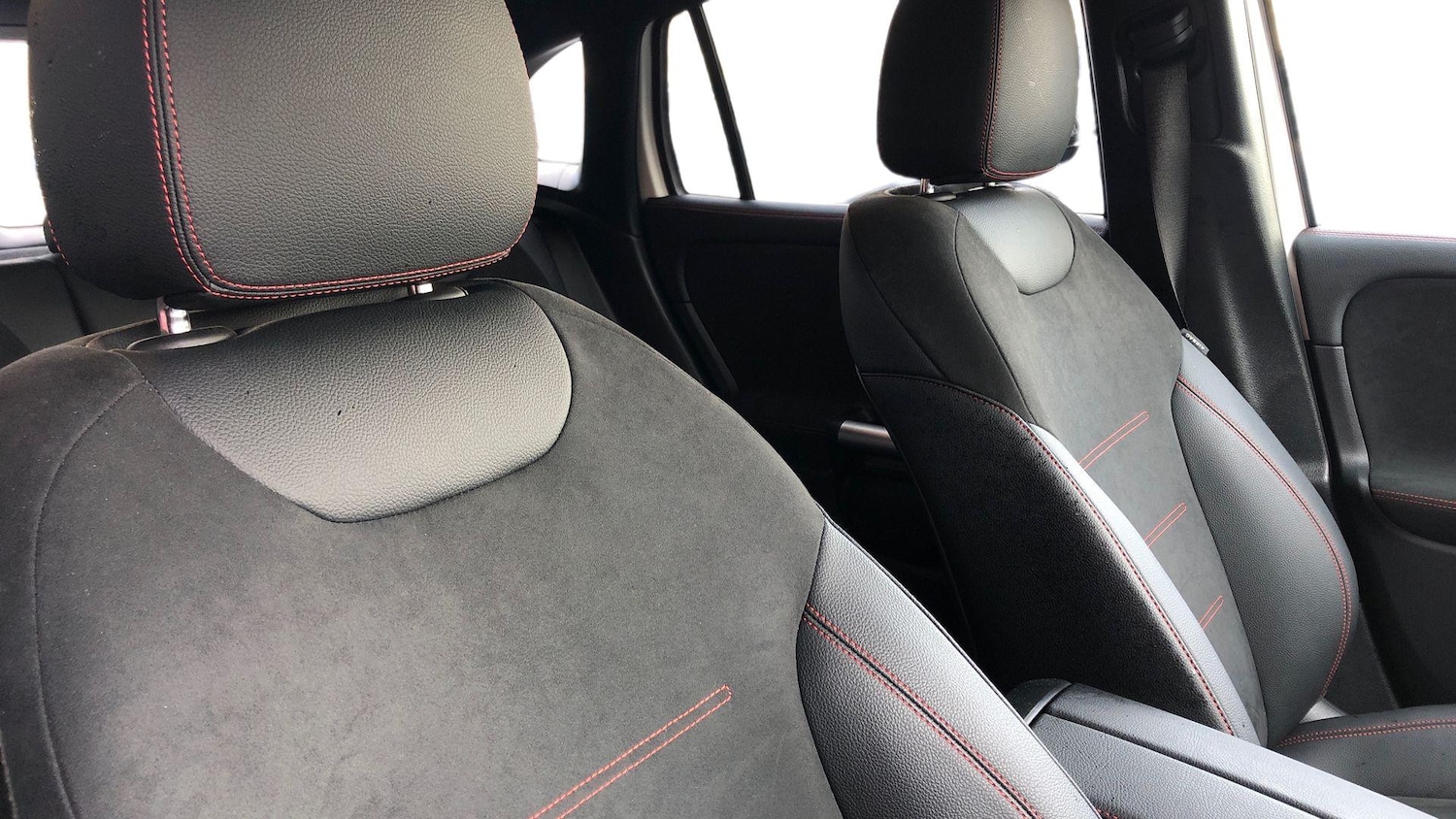 Used Mercedes-Benz GLA 2024 for sale - 77354997: Photo 11