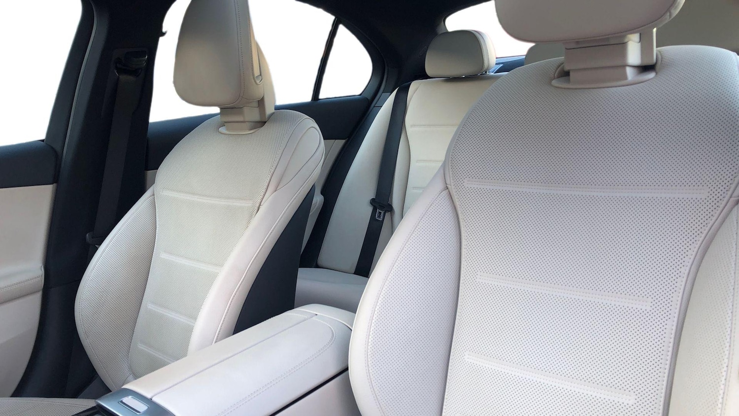 Used Mercedes-Benz C Class 2023 for sale - 76951486: Photo 11