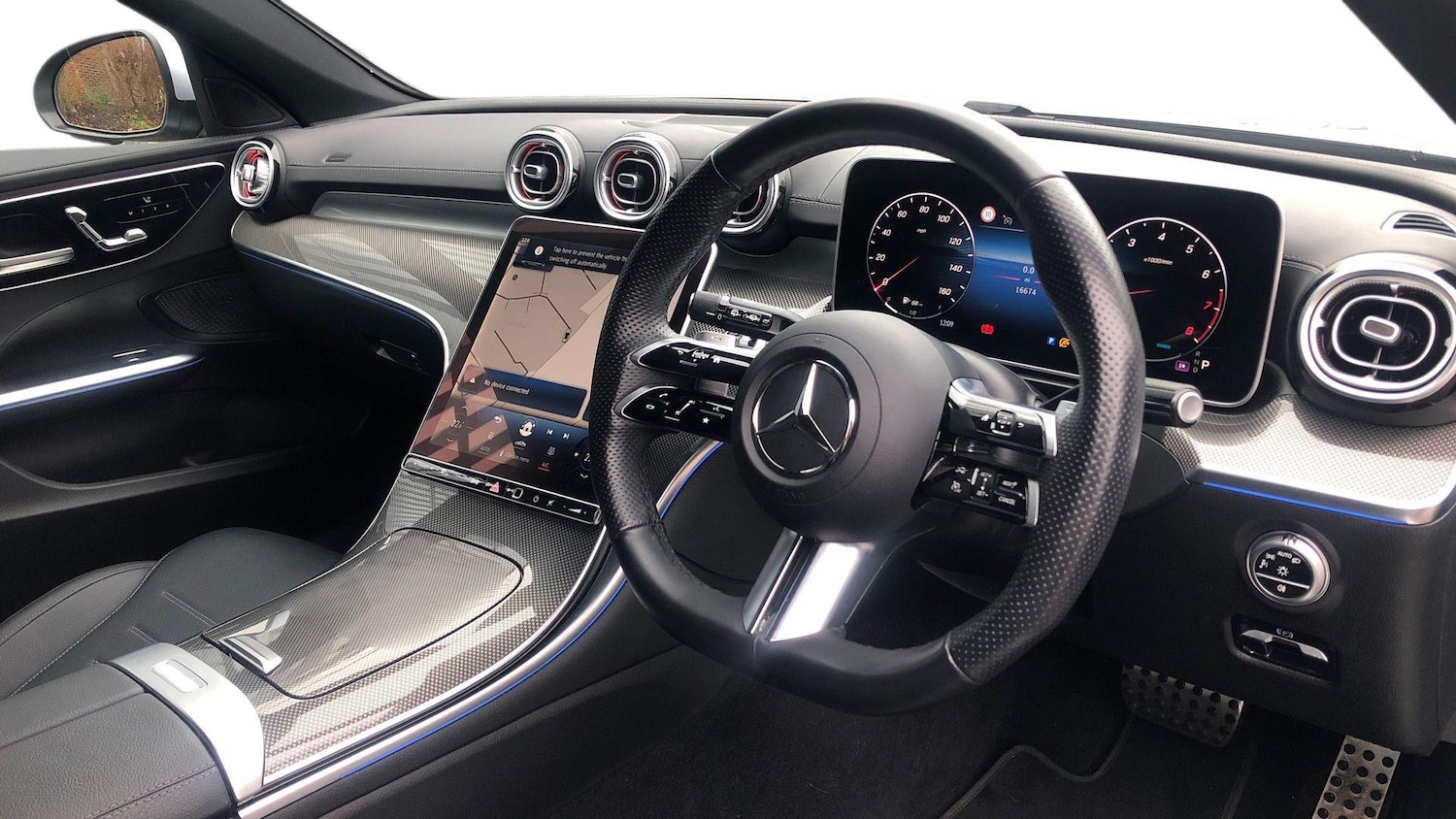 Used Mercedes-Benz C Class 2024 for sale - 76822050: Photo 3