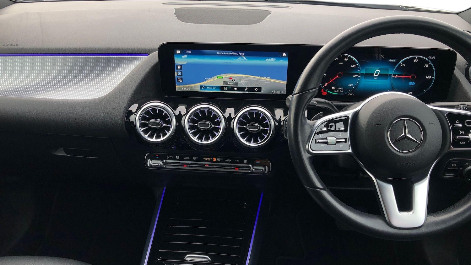 Used Mercedes-Benz EQA 2021 for sale - 76453396: Photo 10