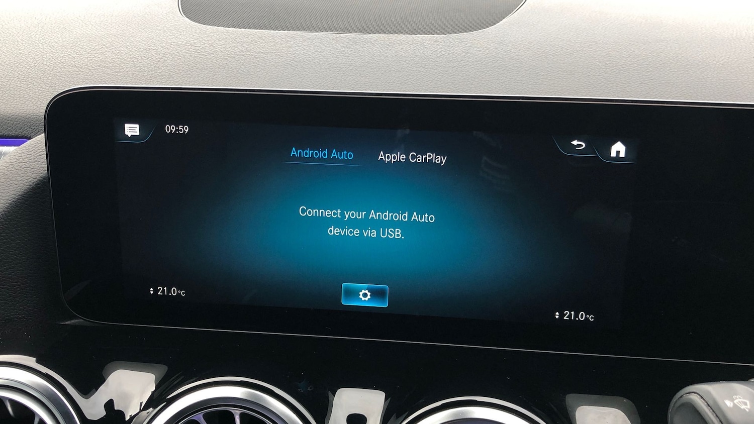 Used Mercedes-Benz EQA 2021 for sale - 76453396: Photo 35