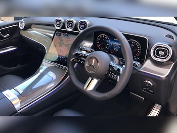 Used Mercedes-Benz GLC 2025 for sale - 77767096: Photo