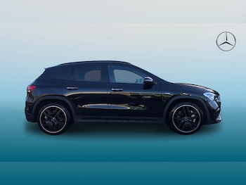 Used Mercedes-Benz GLA 2023 for sale - 76739715: Photo