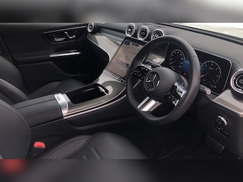 Used Mercedes-Benz GLC 2024 for sale - 76532288: Photo