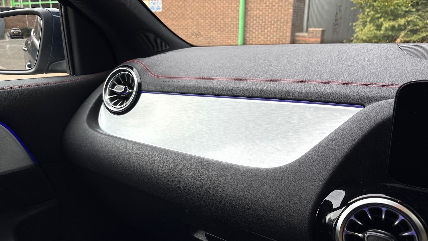 Used Mercedes-Benz EQA 2021 for sale - 76413729: Photo 27