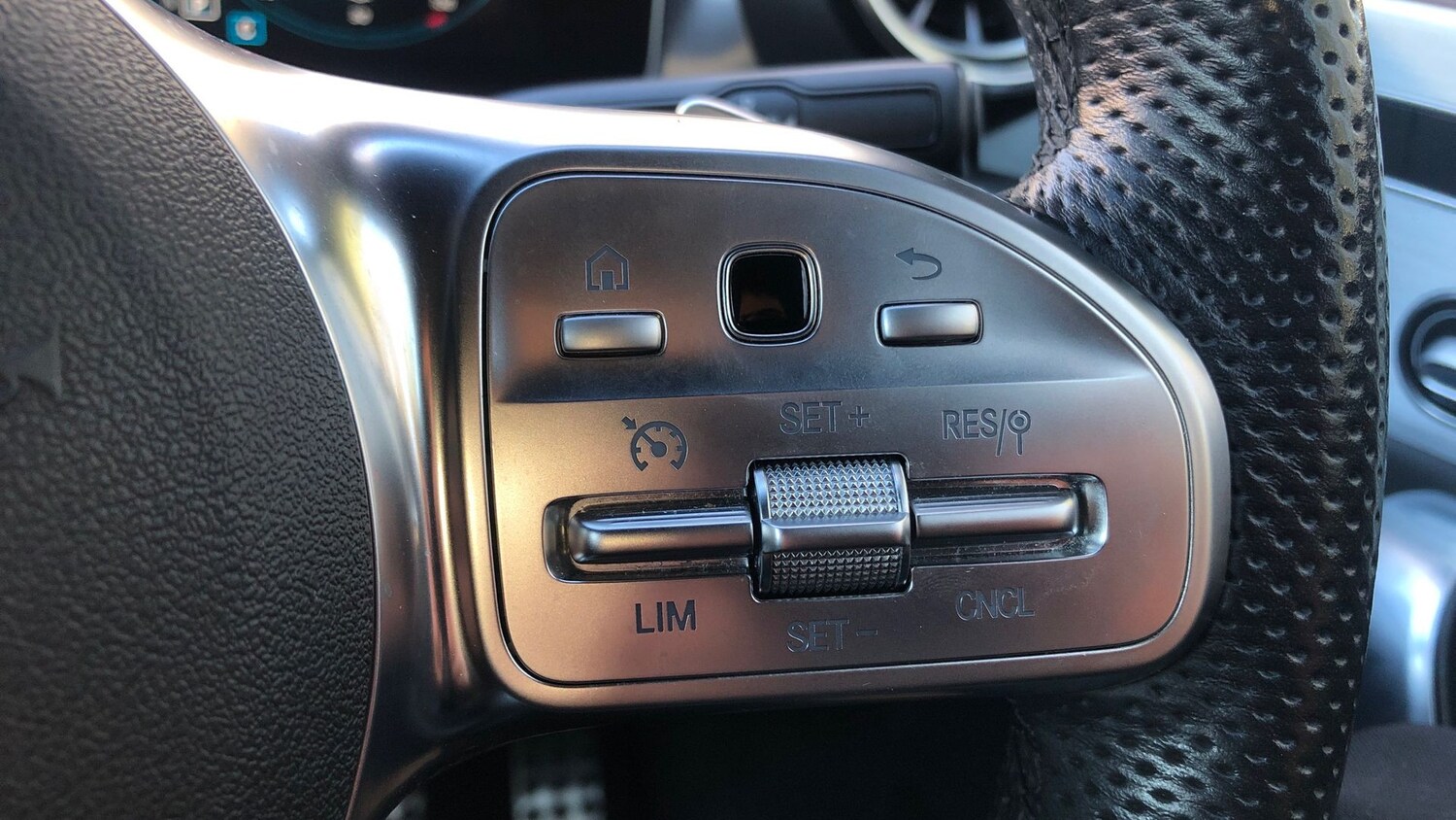 Used Mercedes-Benz CLA 2019 for sale - 77028363: Photo 21