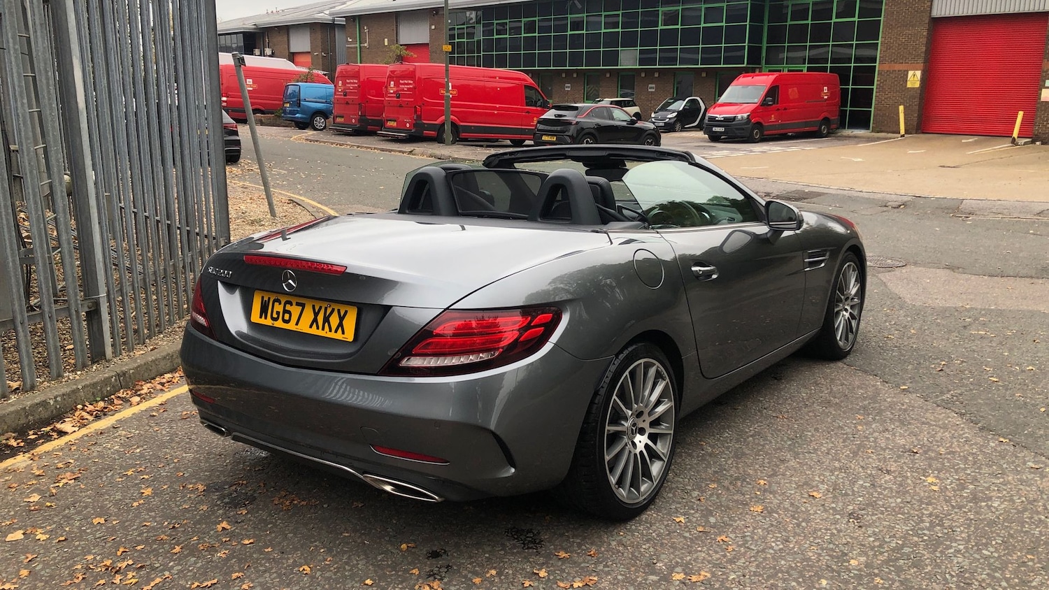 Used Mercedes-Benz SLC 2017 for sale - 76413832: Photo 23