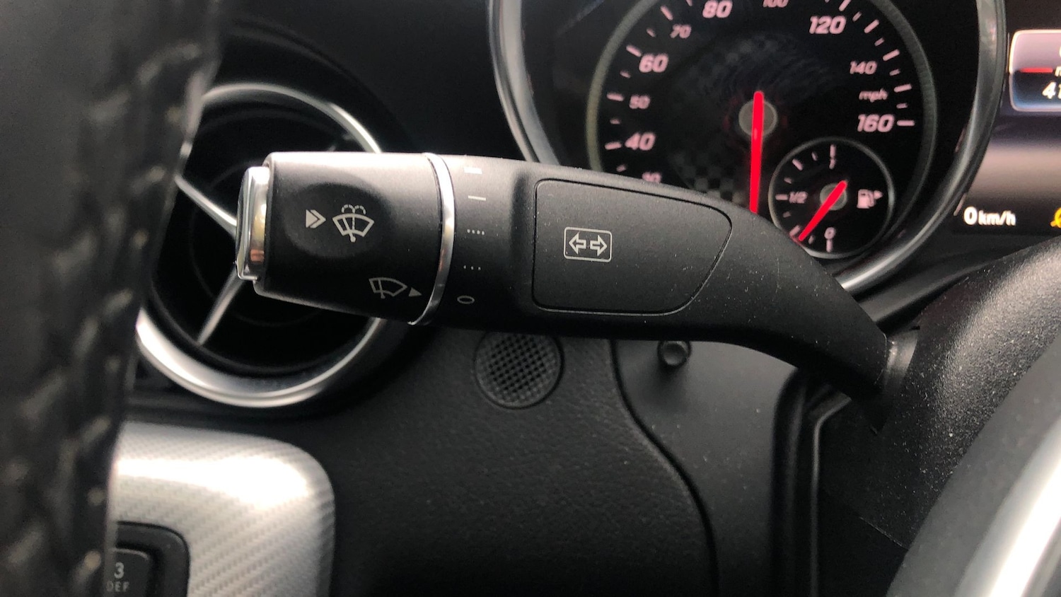 Used Mercedes-Benz SLC 2017 for sale - 76413832: Photo 31