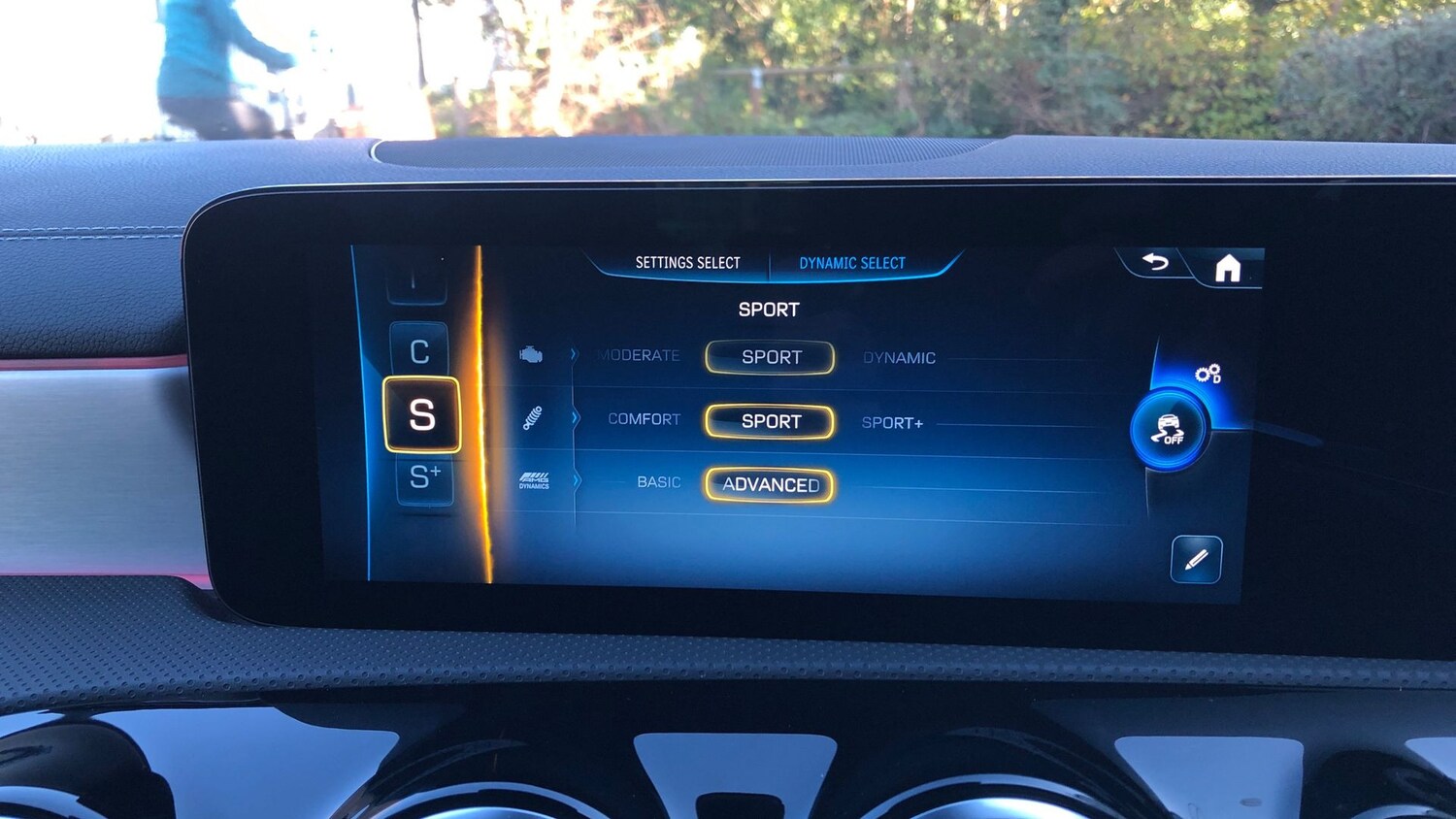 Used Mercedes-Benz CLA 2024 for sale - 76532286: Photo 27