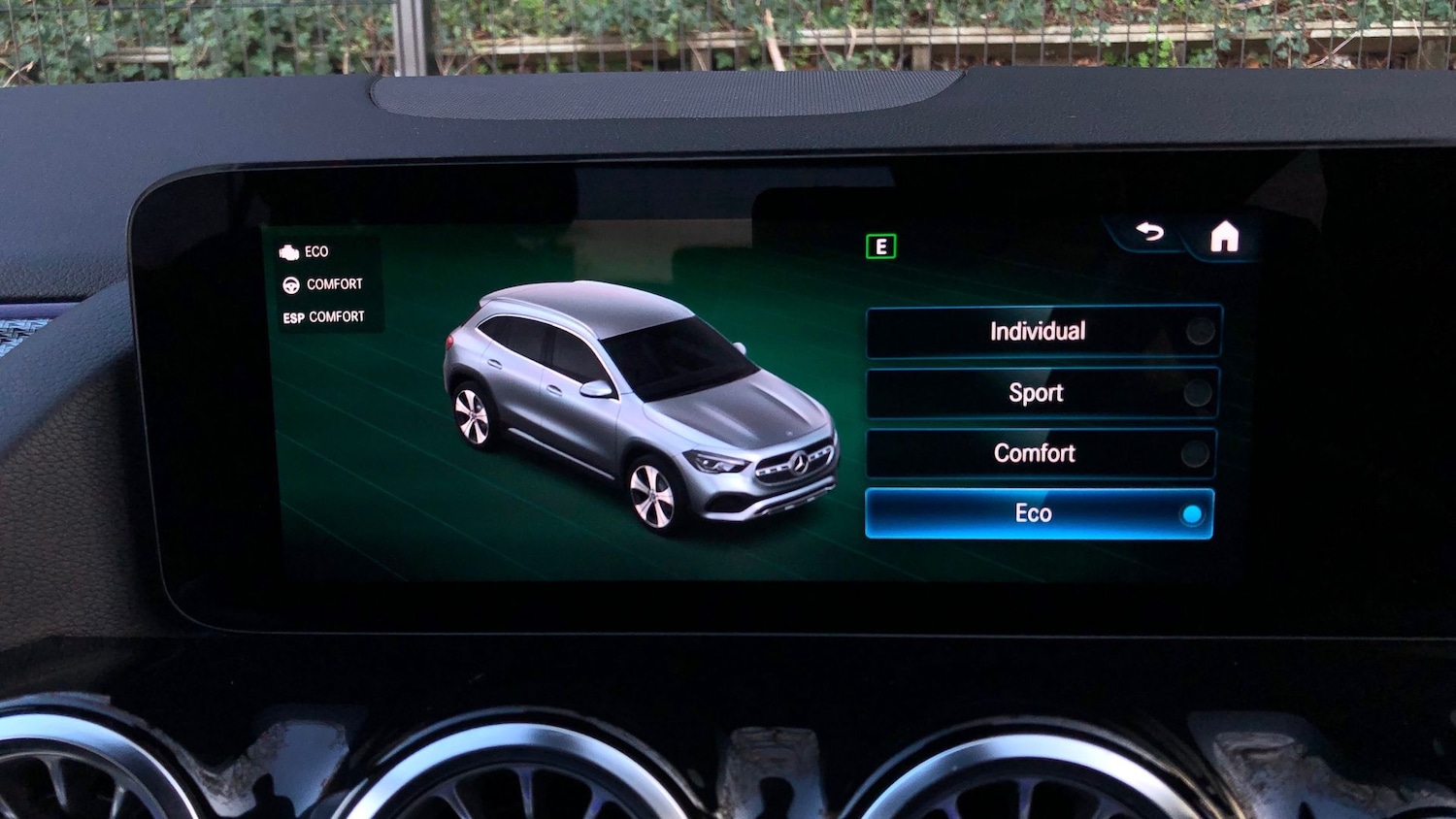 Used Mercedes-Benz GLA 2022 for sale - 76630457: Photo 26