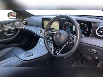 Used Mercedes-Benz E Class 2023 for sale - 77622898: Photo