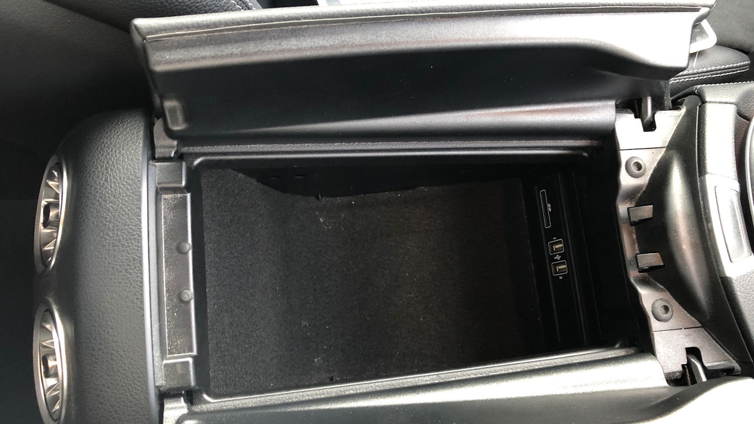 Used Mercedes-Benz E Class 2020 for sale - 77201443: Photo 27