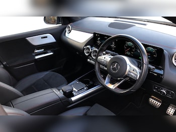 Used Mercedes-Benz EQA 2021 for sale - 76428809: Photo