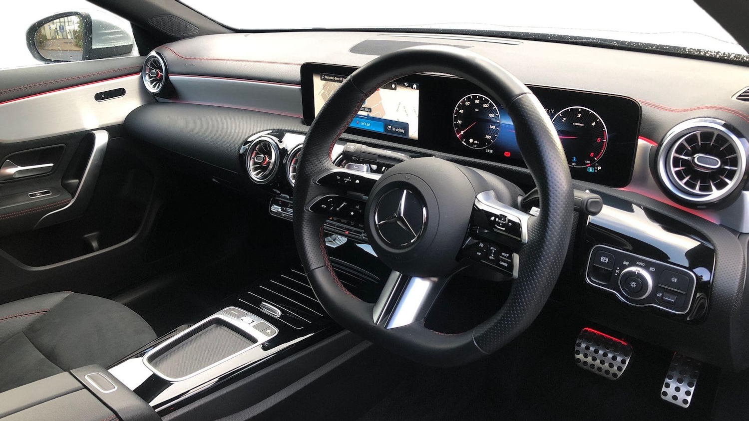 Used Mercedes-Benz CLA 2024 for sale - 76687576: Photo 3