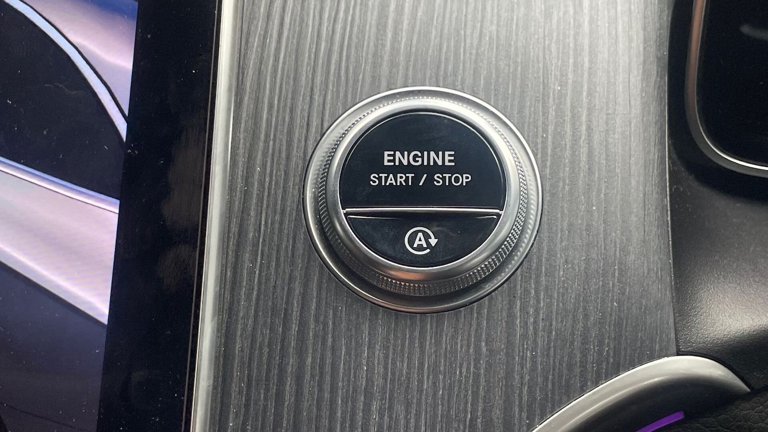 Used Mercedes-Benz GLC 2023 for sale - 76413653: Photo 11