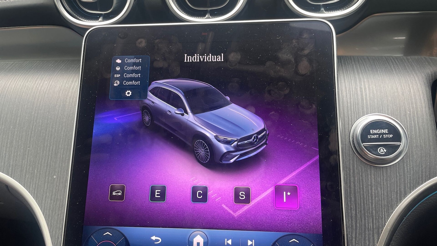 Used Mercedes-Benz GLC 2023 for sale - 76413653: Photo 25