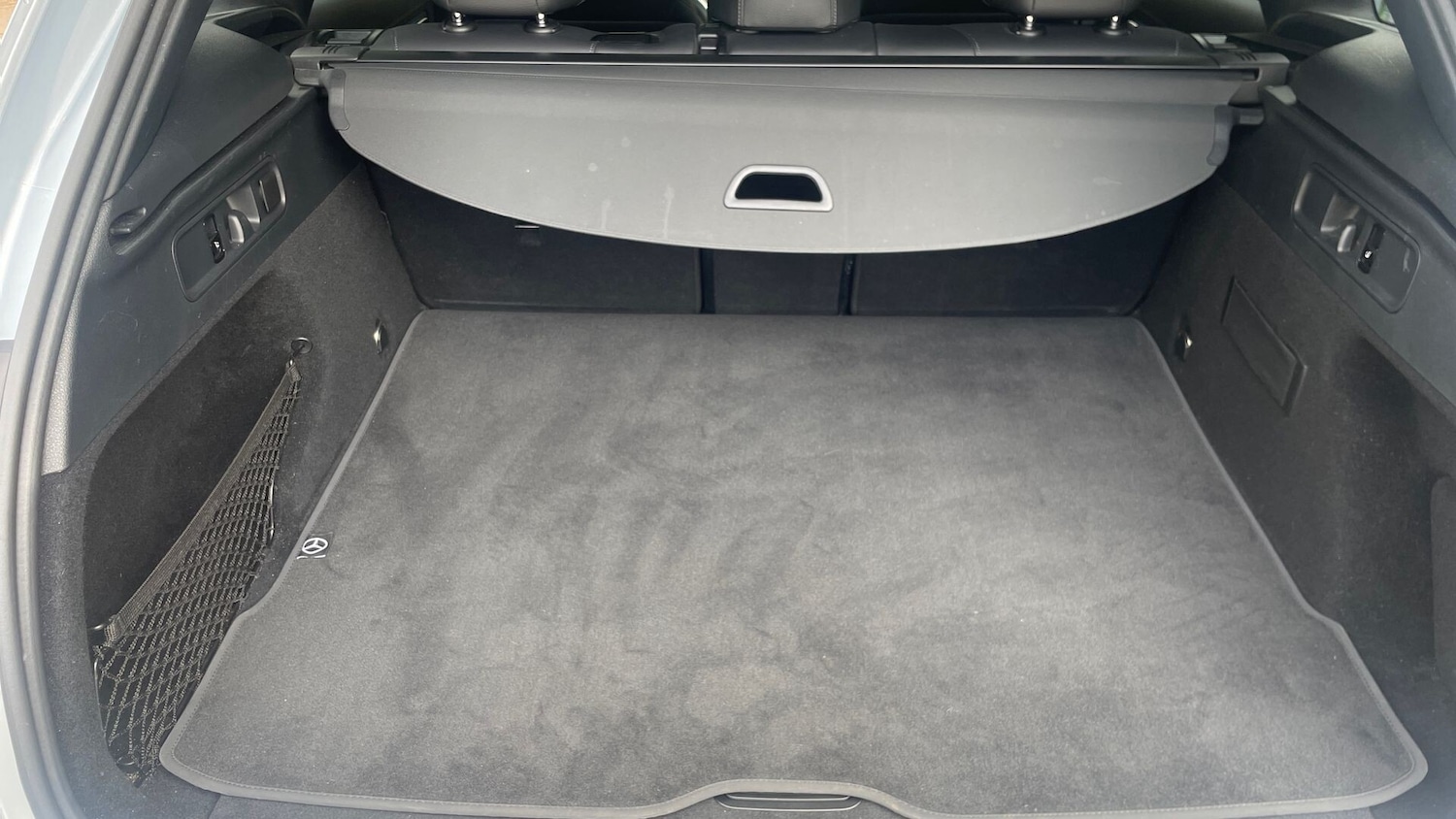 Used Mercedes-Benz GLC 2023 for sale - 76413653: Photo 32