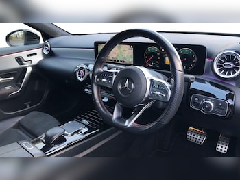 Used Mercedes-Benz A-Class 2019 for sale - 76951476: Photo