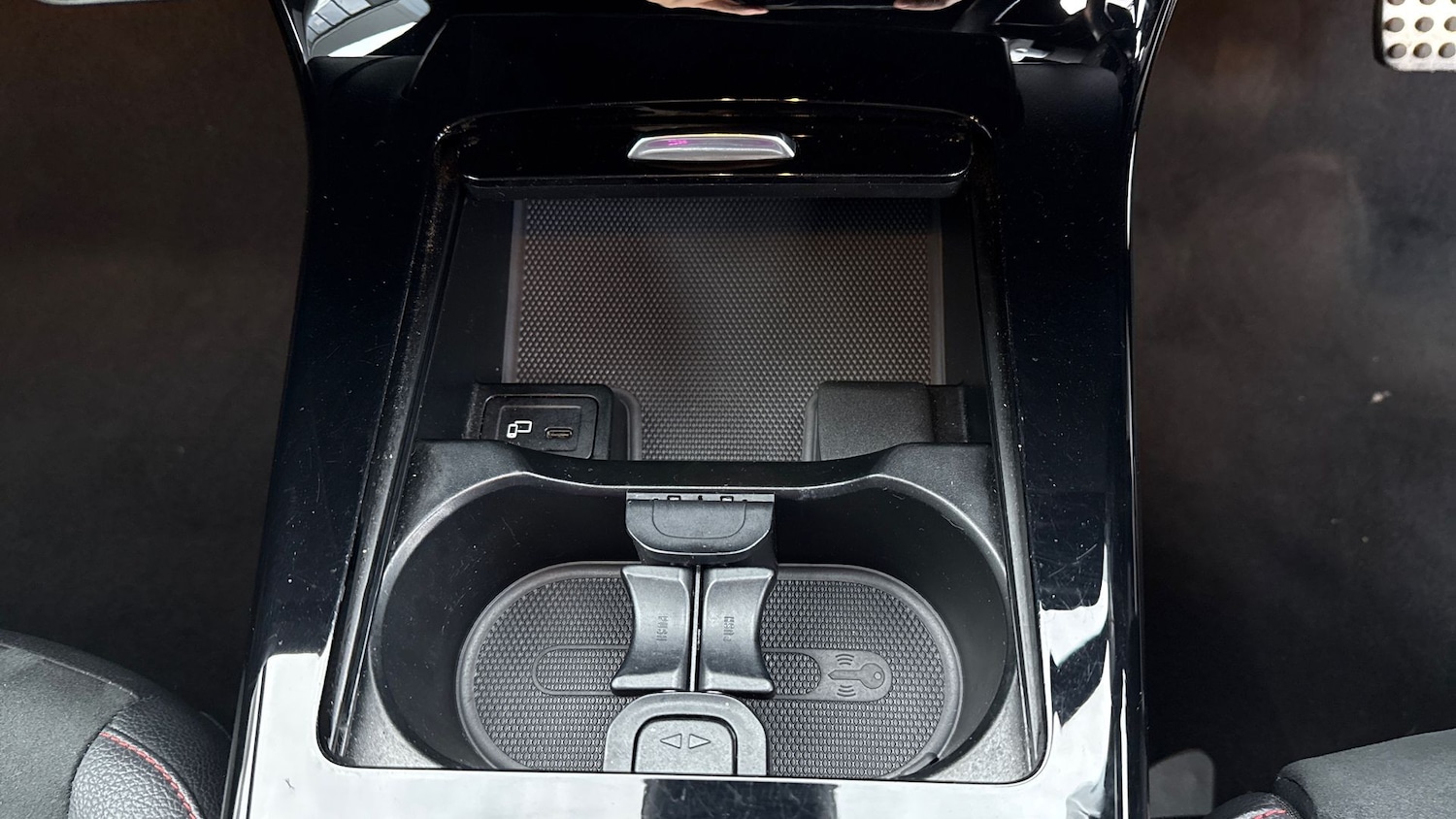 Used Mercedes-Benz CLA 2023 for sale - 77803377: Photo 30