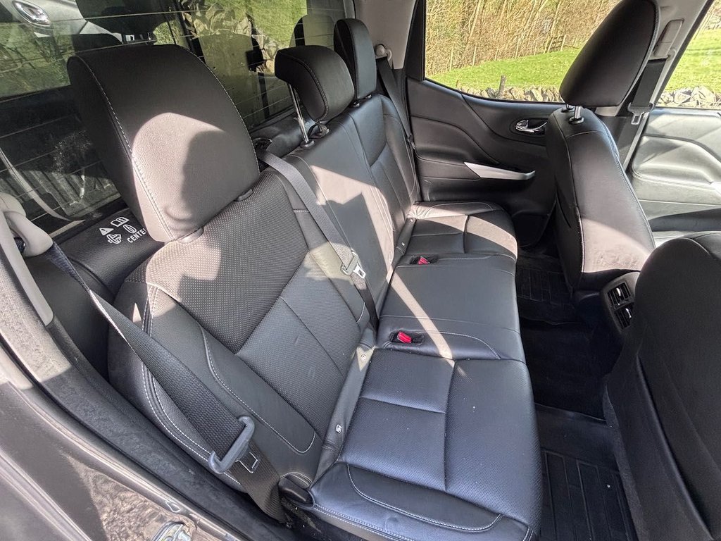 Used Nissan Navara 2021 for sale - 77919898: Photo 13