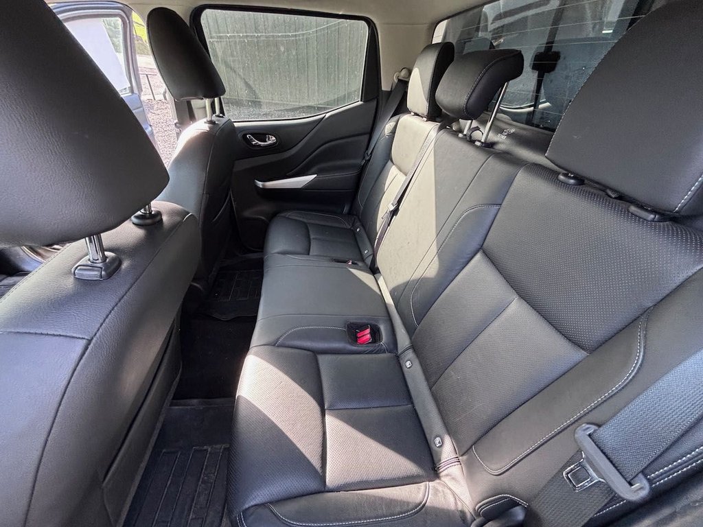Used Nissan Navara 2021 for sale - 77919898: Photo 15