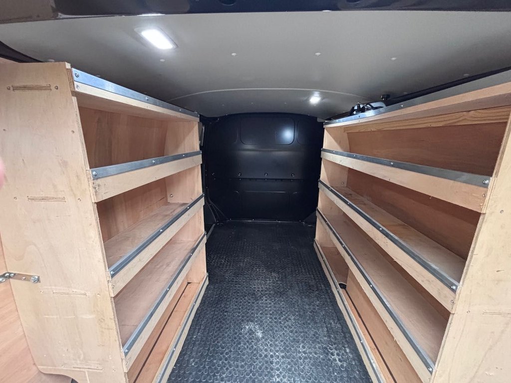 Used Volkswagen Transporter 2024 for sale - 77188851: Photo 22