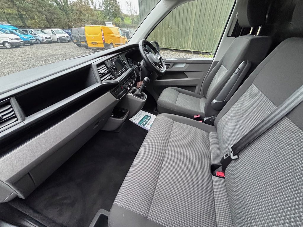 Used Volkswagen Transporter 2024 for sale - 77188851: Photo 44