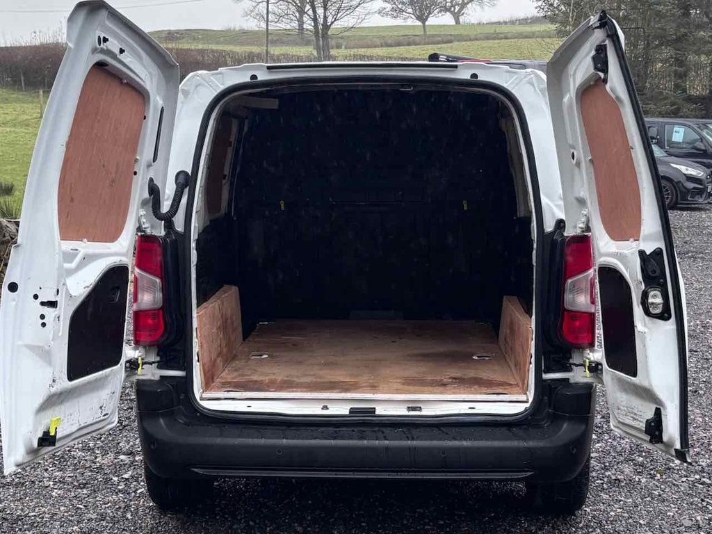 Used Peugeot Partner 2022 for sale - 76559377: Photo 12