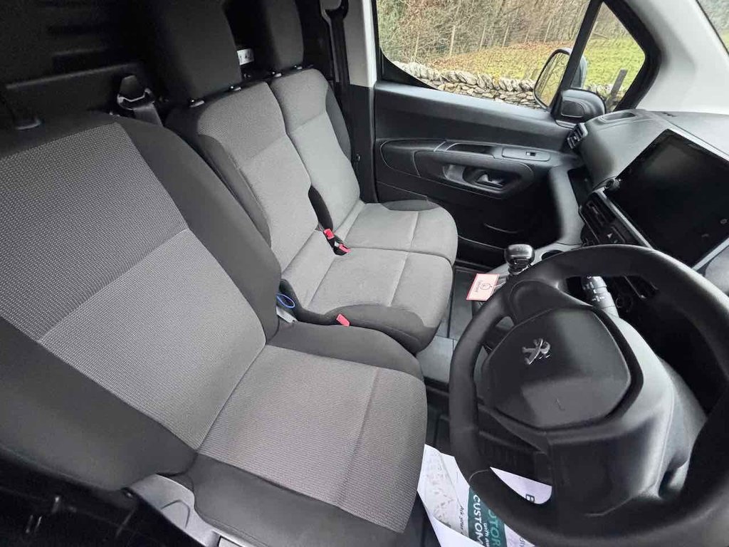 Used Peugeot Partner 2022 for sale - 76559377: Photo 37