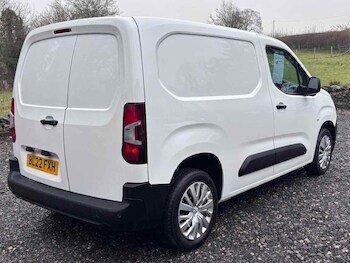 Used Peugeot Partner 2022 for sale - 76559377: Photo