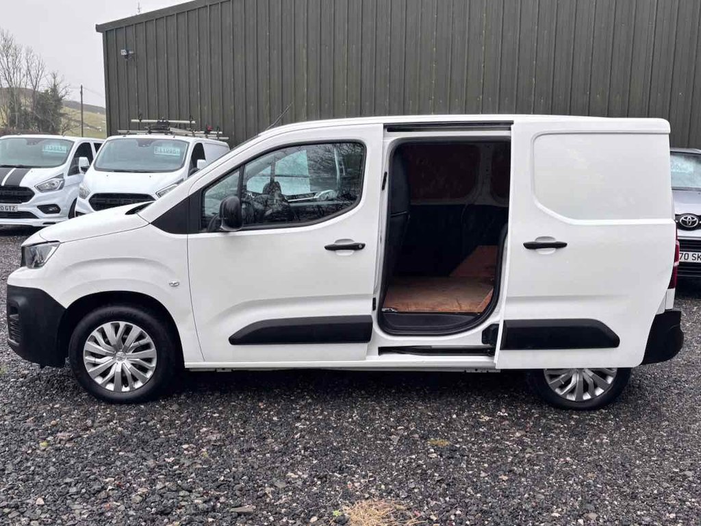 Used Peugeot Partner 2022 for sale - 76559377: Photo 8