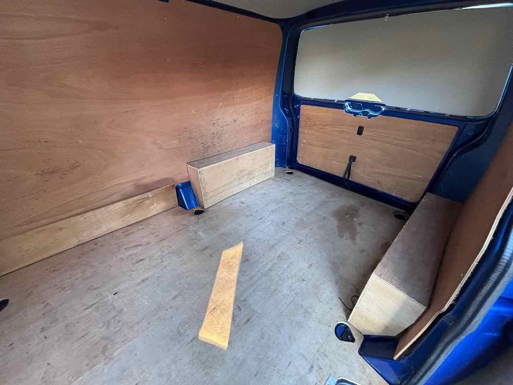 Used Volkswagen Transporter 2023 for sale - 76267039: Photo 34