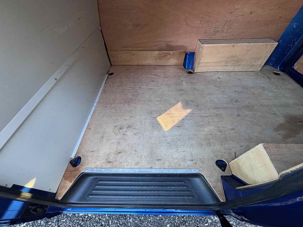 Used Volkswagen Transporter 2023 for sale - 76267039: Photo 36