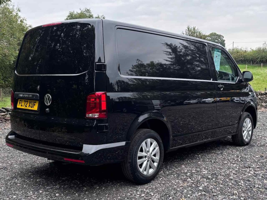 Used Volkswagen Transporter 2022 for sale - 76345417: Photo 3