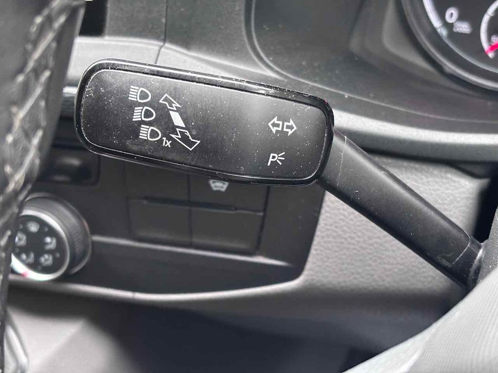 Used Volkswagen Transporter 2022 for sale - 76345417: Photo 41