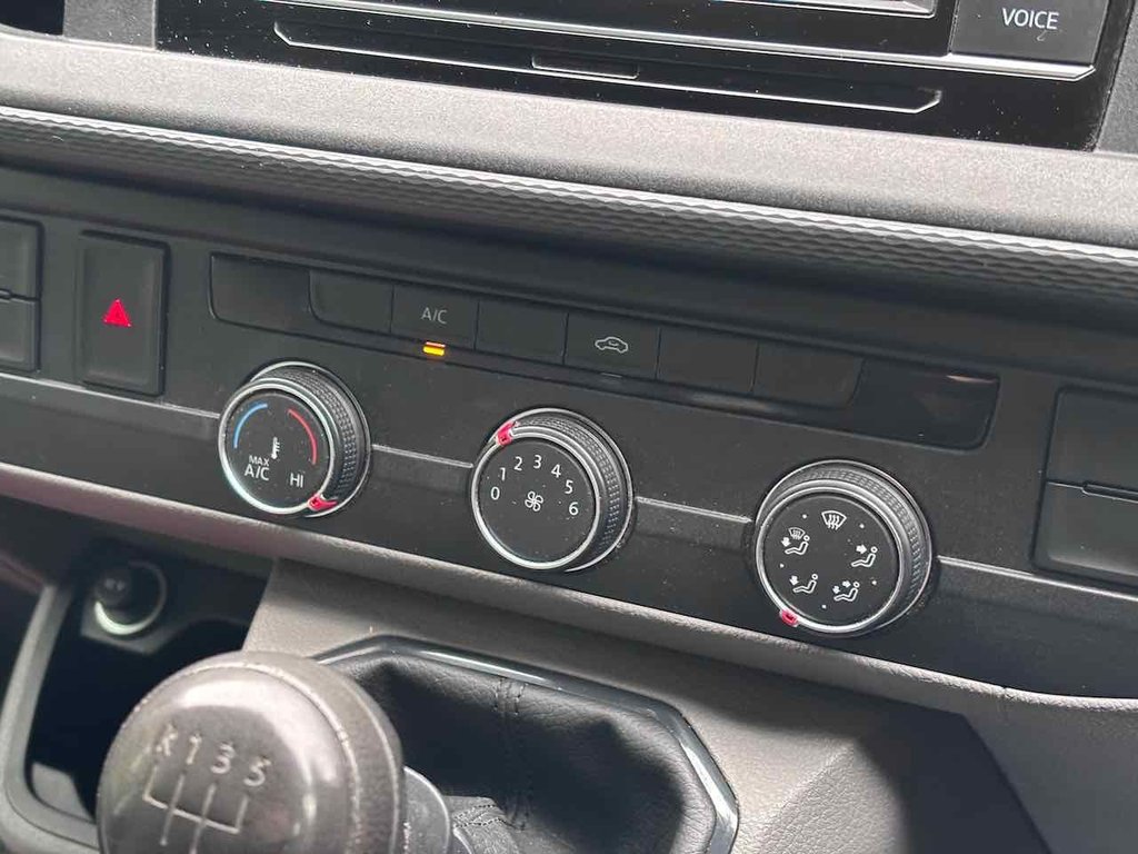 Used Volkswagen Transporter 2022 for sale - 76345417: Photo 45
